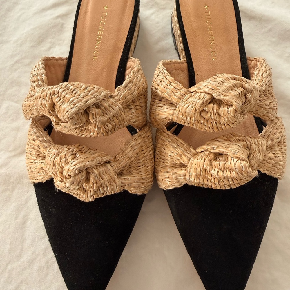 TUCKERNUCK New Black Suede and Natural Raffia Lucia Knot Wedge Slides 6
